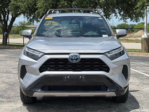 Silver Sky Metallic 2024 Toyota RAV4 Hybrid SE