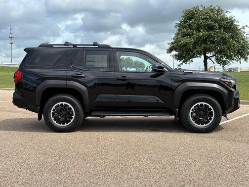 02 2026 Toyota 4Runner TRD Off Road Premium