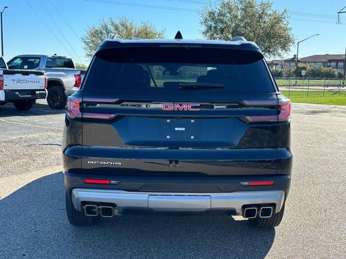 2024 GMC Acadia FWD Elevation