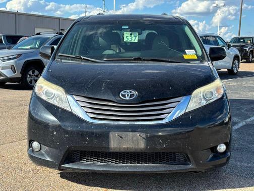 2015 Toyota Sienna XLE Premium