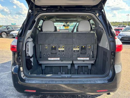 2015 Toyota Sienna XLE Premium