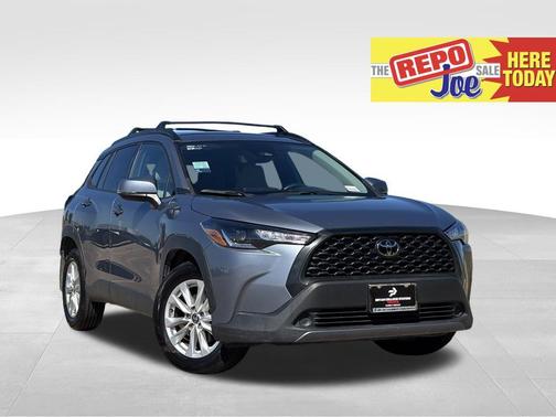 2023 Toyota Corolla Cross LE