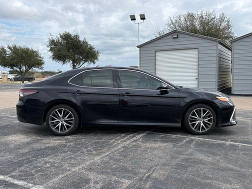 2022 Toyota Camry XLE