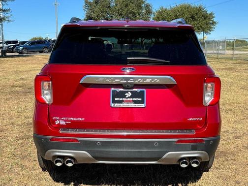 2022 Ford Explorer Platinum