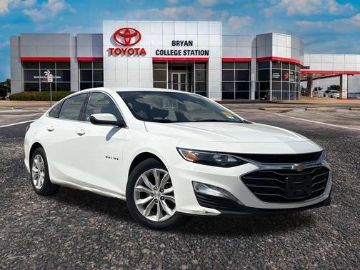 2022 Chevrolet Malibu FWD LT