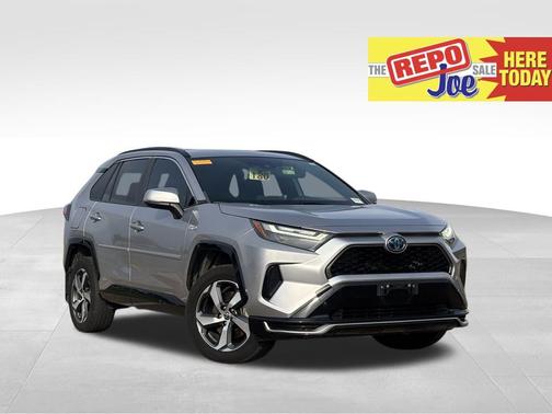 2022 Toyota RAV4 Prime SE