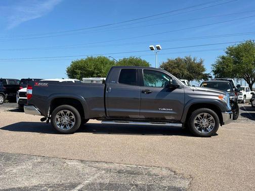 2015 Toyota Tundra SR5