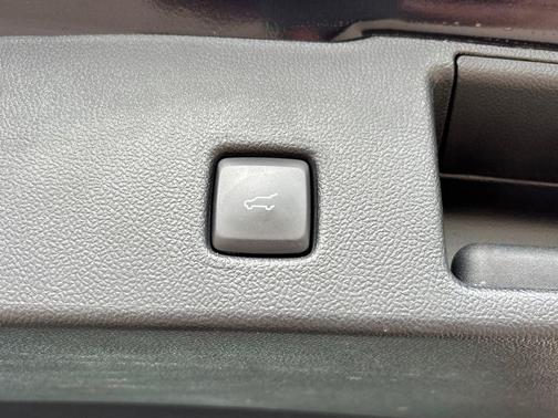 ANTIMATTER BLUE 2021 Ford Escape SEL