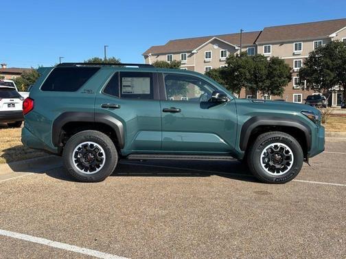 2025 Toyota 4Runner TRD Off Road Premium