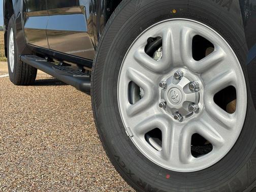 2026 Toyota Tundra SR