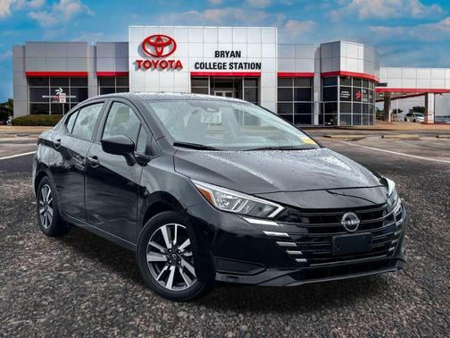 2023 Nissan Versa 1.6 SV