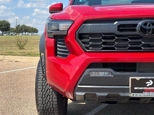 2024 Toyota Tacoma TRD PreRunner 4WD