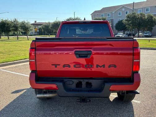 2024 Toyota Tacoma TRD PreRunner 4WD