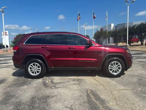 2018 Jeep Grand Cherokee Laredo
