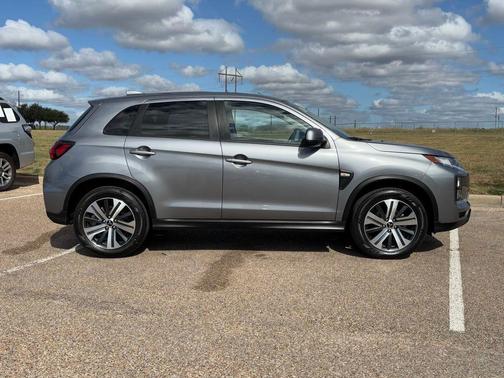 2024 Mitsubishi Outlander Sport 2.0 ES