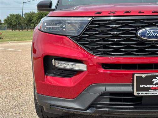 2022 Ford Explorer ST-Line