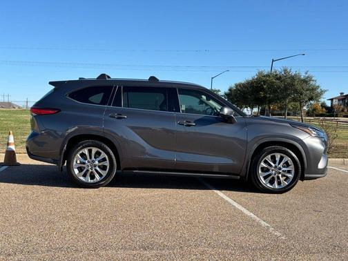 2021 Toyota Highlander Limited