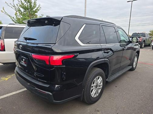 2025 Toyota Sequoia SR5