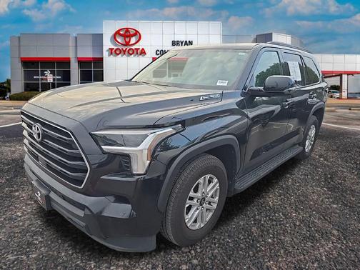 2025 Toyota Sequoia SR5