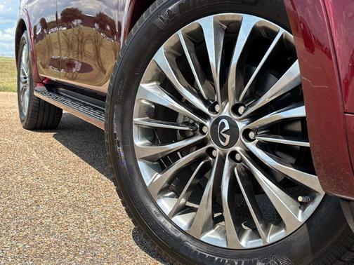 2021 INFINITI QX80 Sensory