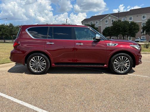 2021 INFINITI QX80 Sensory