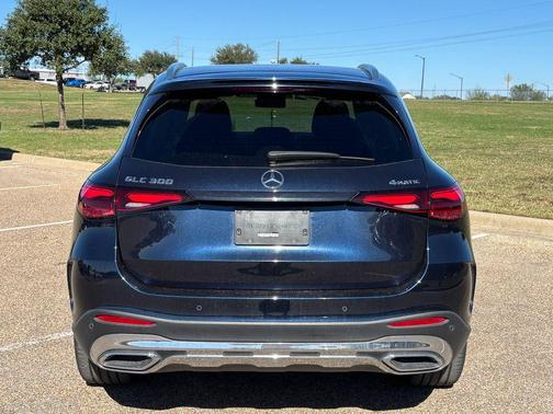 2023 Mercedes-Benz GLC 300 4MATIC