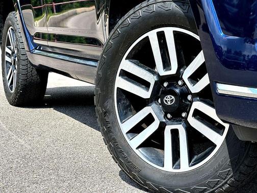 Nautical Blue Metallic 2022 Toyota 4Runner Limited