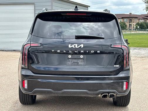 Ebony Black 2024 Kia Telluride SX Prestige X-Line