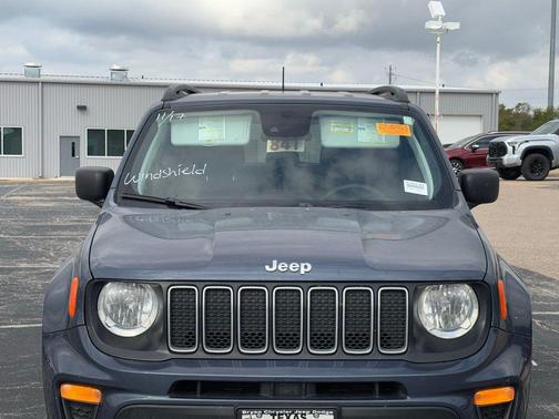2022 Jeep Renegade Latitude