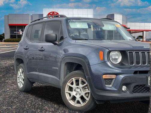 2022 Jeep Renegade Latitude