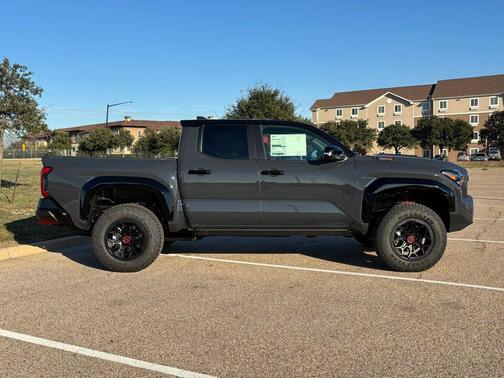 2026 Toyota Tacoma Hybrid TRD Pro