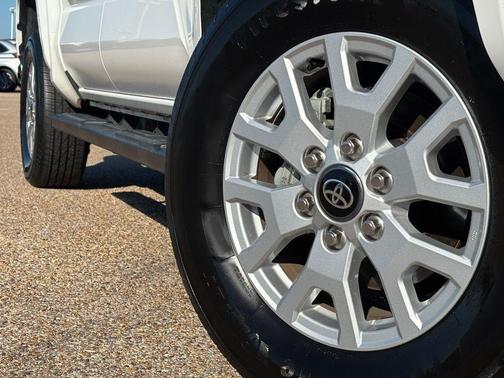 2024 Toyota Tacoma SR