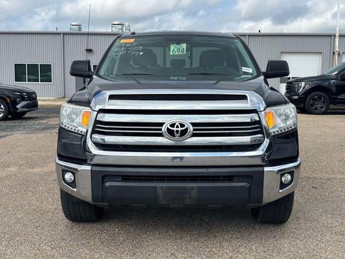 2016 Toyota Tundra SR5