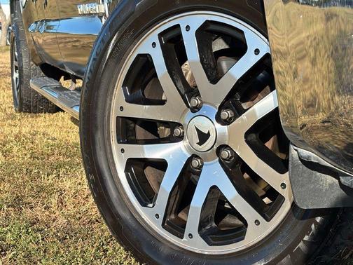 2016 Toyota Tundra SR5