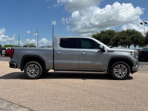 Sterling Metallic 2023 GMC Sierra 1500 Denali
