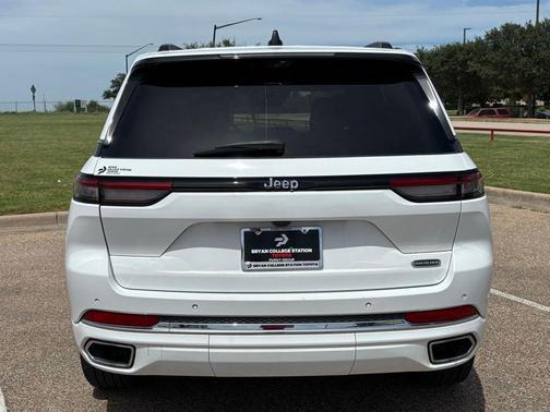 2023 Jeep Grand Cherokee Overland