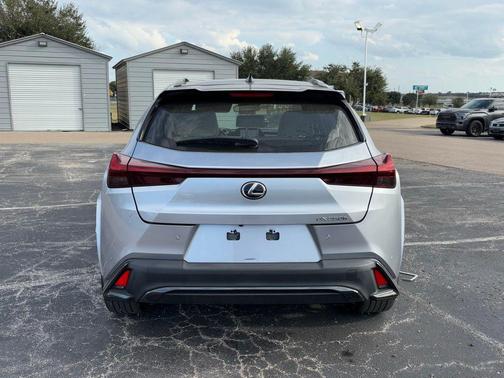 2024 Lexus UX 250h F Sport