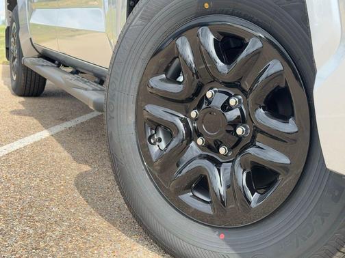 2026 Toyota Tundra SR