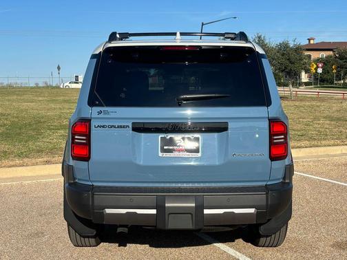 2025 Toyota Land Cruiser Base