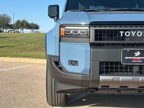 2025 Toyota Land Cruiser Base