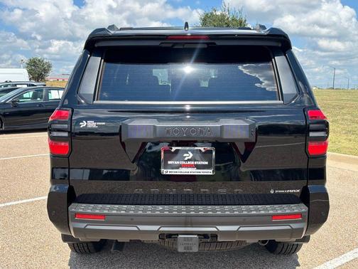 2025 Toyota 4Runner TRD Off Road