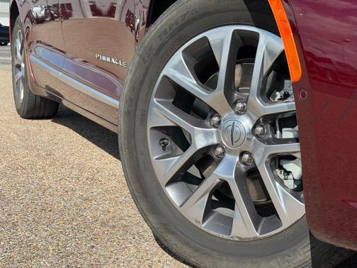 2022 Chrysler Pacifica L