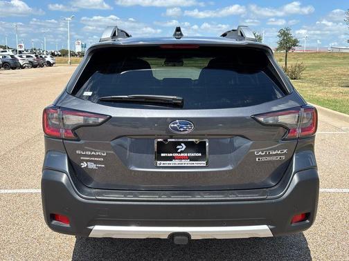 2024 Subaru Outback Touring XT