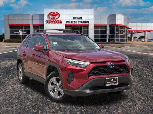 2024 Toyota RAV4 Hybrid XLE