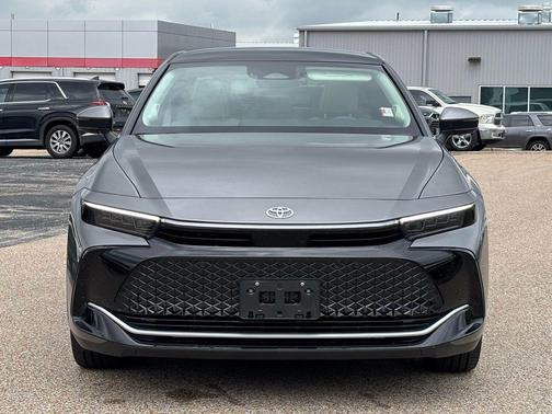 Heavy Metal 2025 Toyota Crown Limited