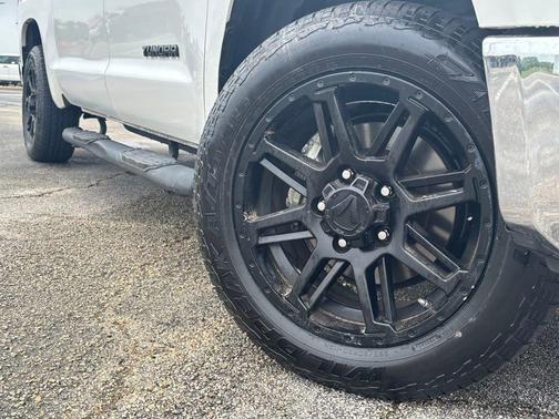 2019 Toyota Tundra SR5 4.6L V8