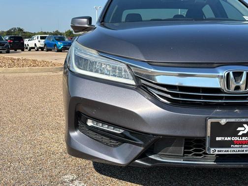 2017 Honda Accord Hybrid Touring