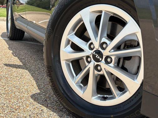 2022 Kia Carnival LXS