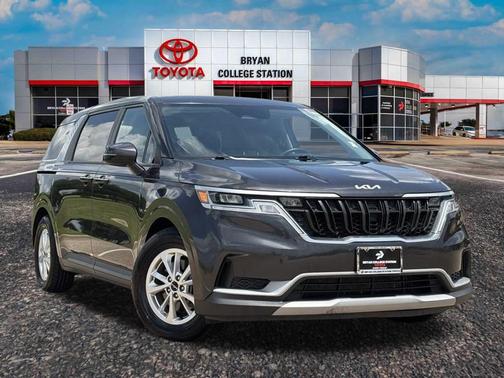 2022 Kia Carnival LXS