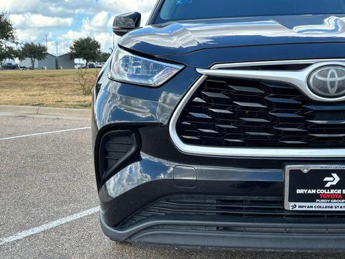 2020 Toyota Highlander L